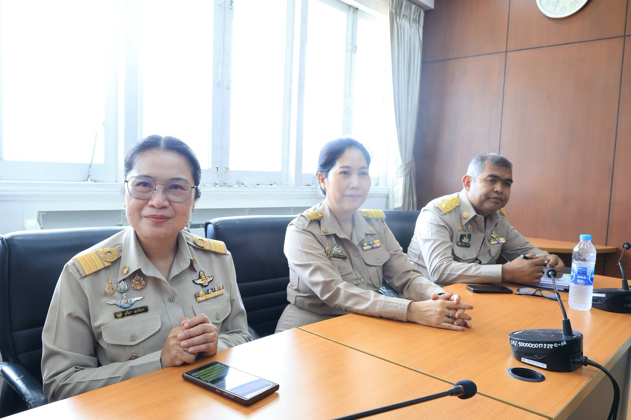 title - คณะผู้บริหาร ส.ป.ก. แสดงความยินดี เนื่องในโอกาส ปลัดกระทรวงเกษตรและสหกรณ์ เข้ารับตำแหน่งใหม่